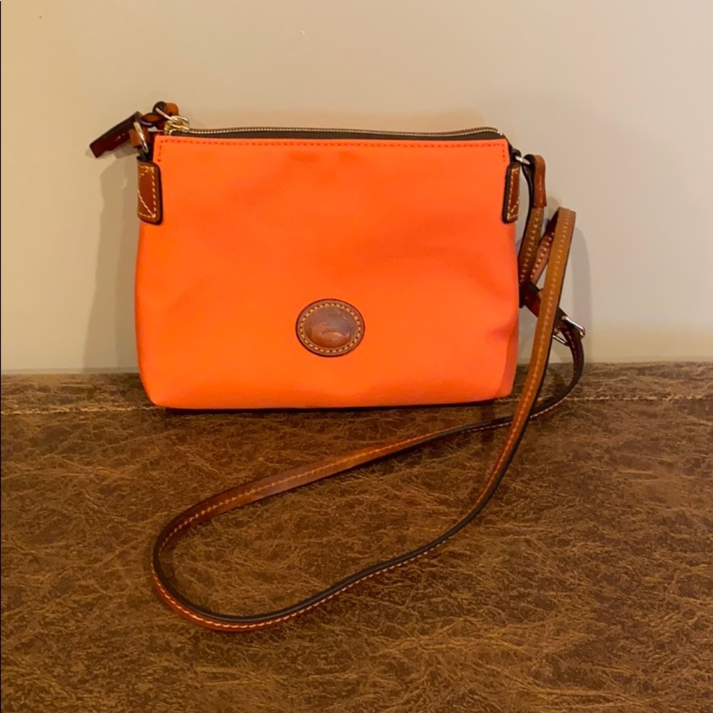 ⚡️Dooney & Bourke crossbody bag⚡️